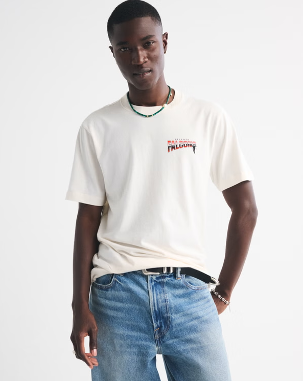 Atlanta Falcons Graphic Tee - Vintage NFL Fan Shirt