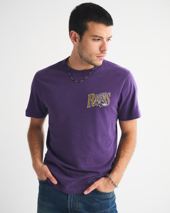 Baltimore Ravens Graphic Tee - Vintage NFL Fan Shirt