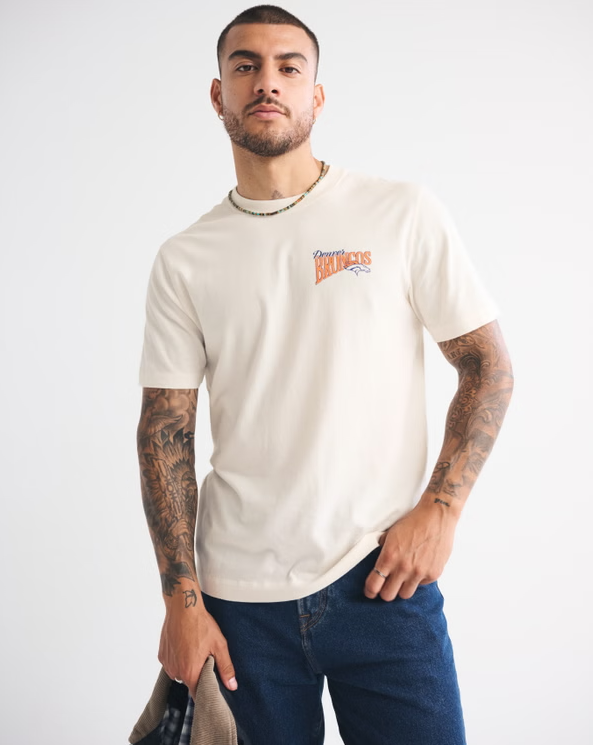Denver Broncos Graphic Tee - Vintage NFL Fan Shirt