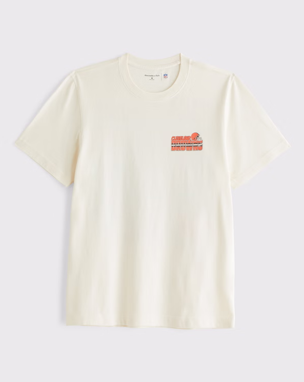 Cleveland Browns Graphic Tee - Vintage NFL Fan Shirt